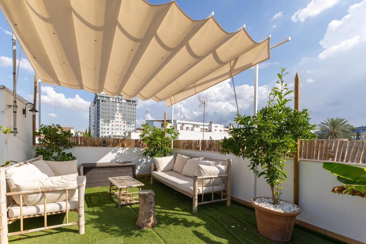 Tentudia Charming Apartments With Private Roof-Top Or Patio In San Bernardo By Ocityzen Севилья Экстерьер фото