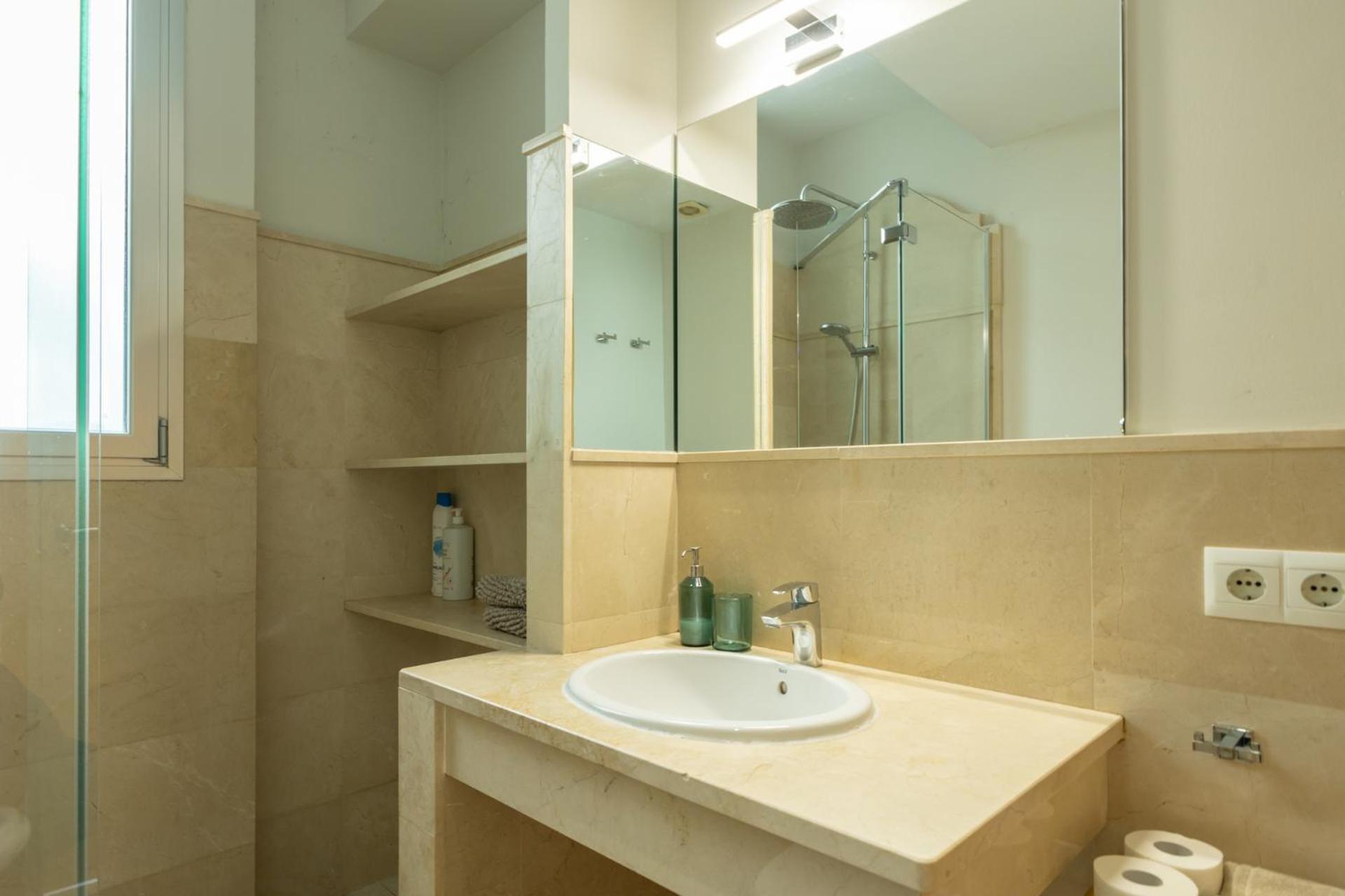 Tentudia Charming Apartments With Private Roof-Top Or Patio In San Bernardo By Ocityzen Севилья Экстерьер фото