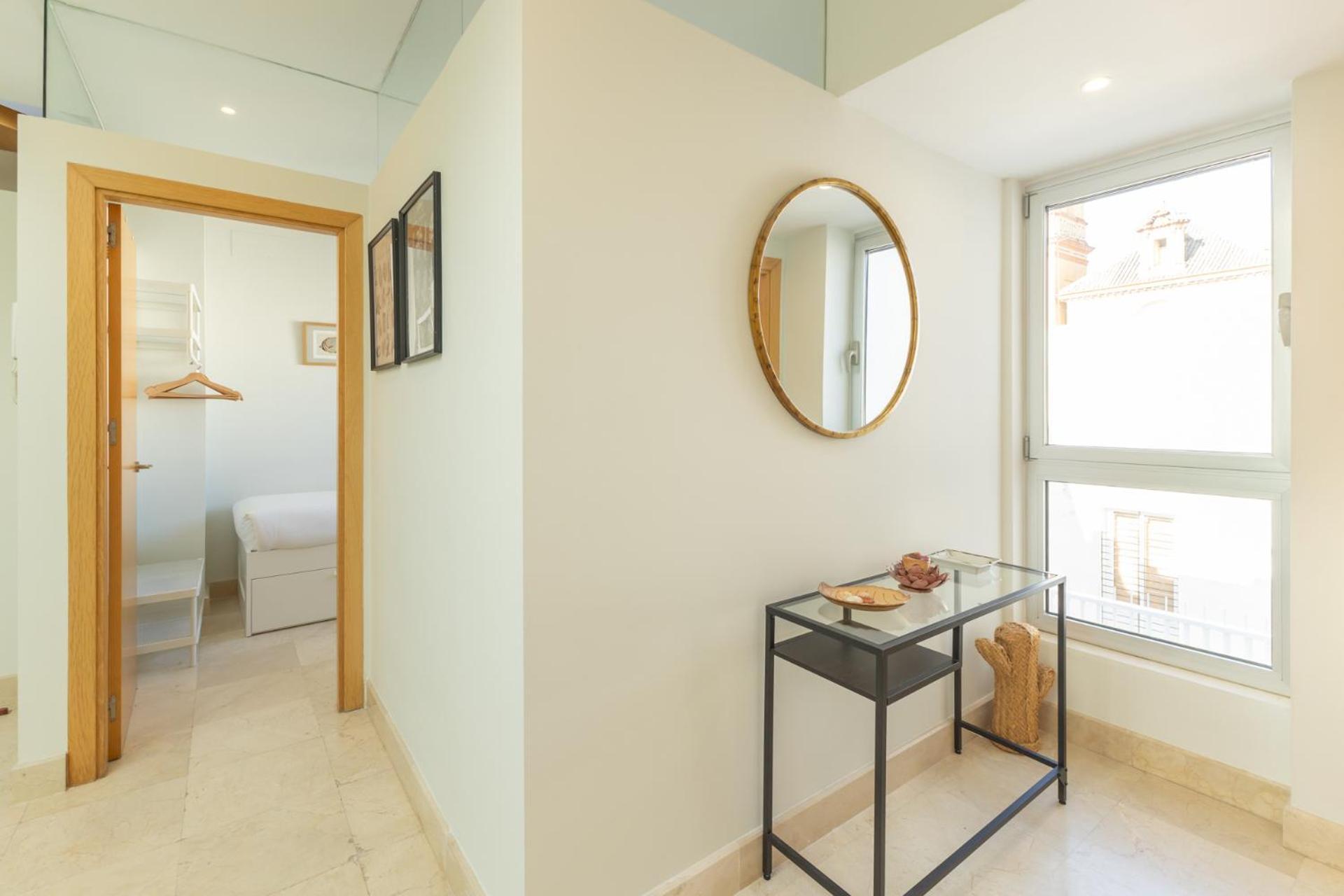 Tentudia Charming Apartments With Private Roof-Top Or Patio In San Bernardo By Ocityzen Севилья Экстерьер фото