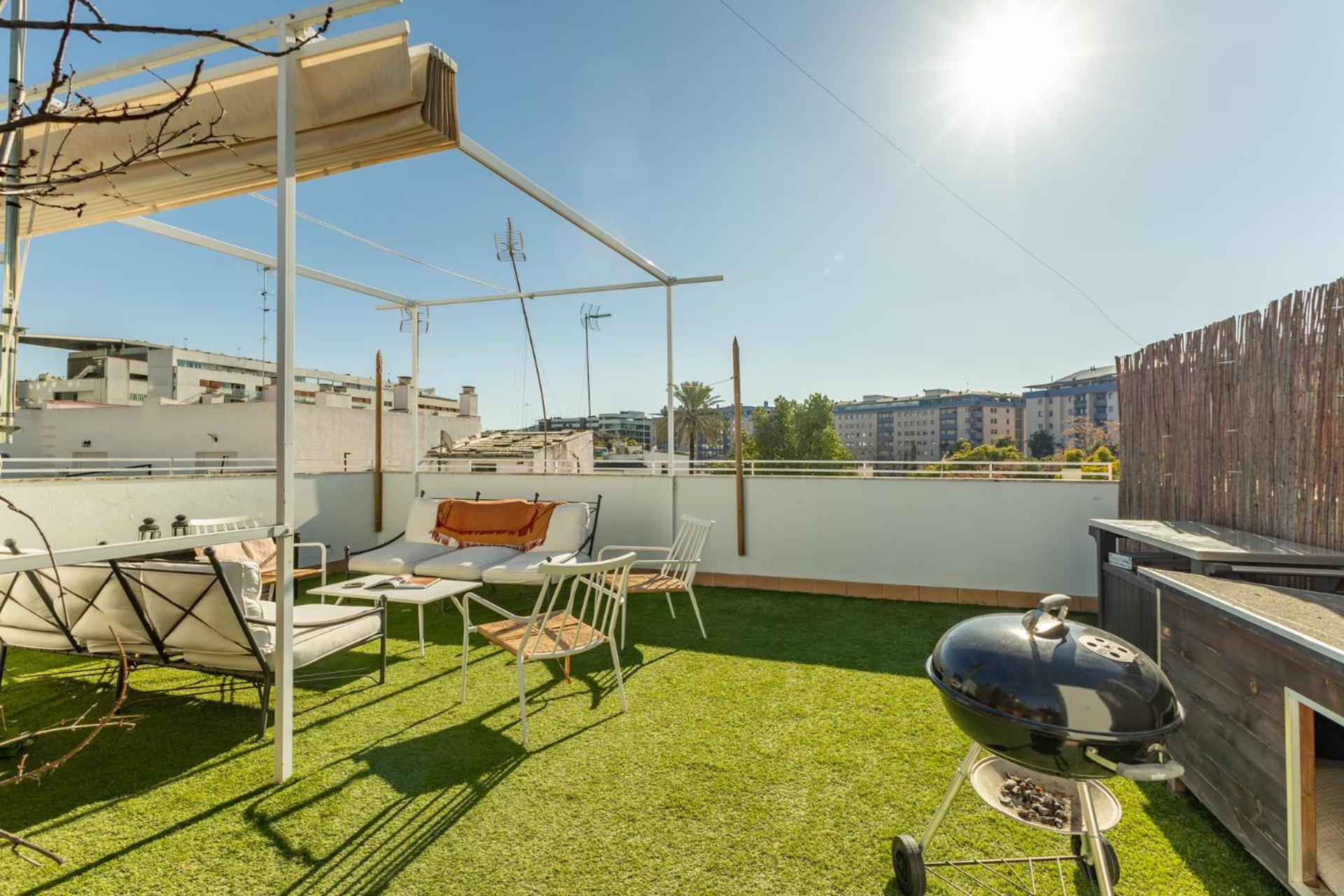 Tentudia Charming Apartments With Private Roof-Top Or Patio In San Bernardo By Ocityzen Севилья Экстерьер фото